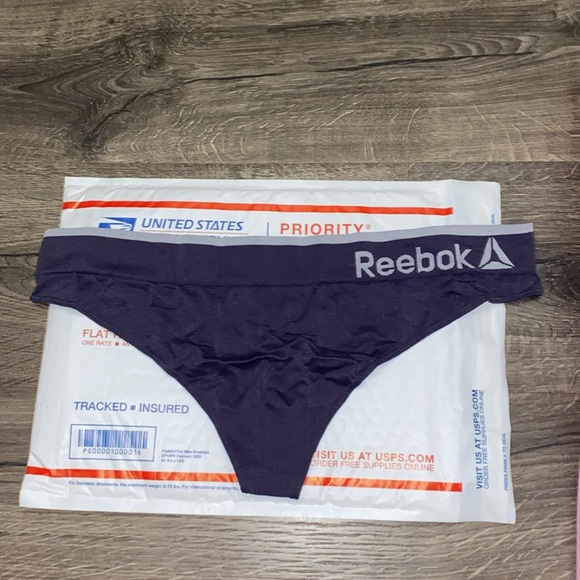 NEW!! Reebok 5 Pack of Thongs - Picture 6 of 8